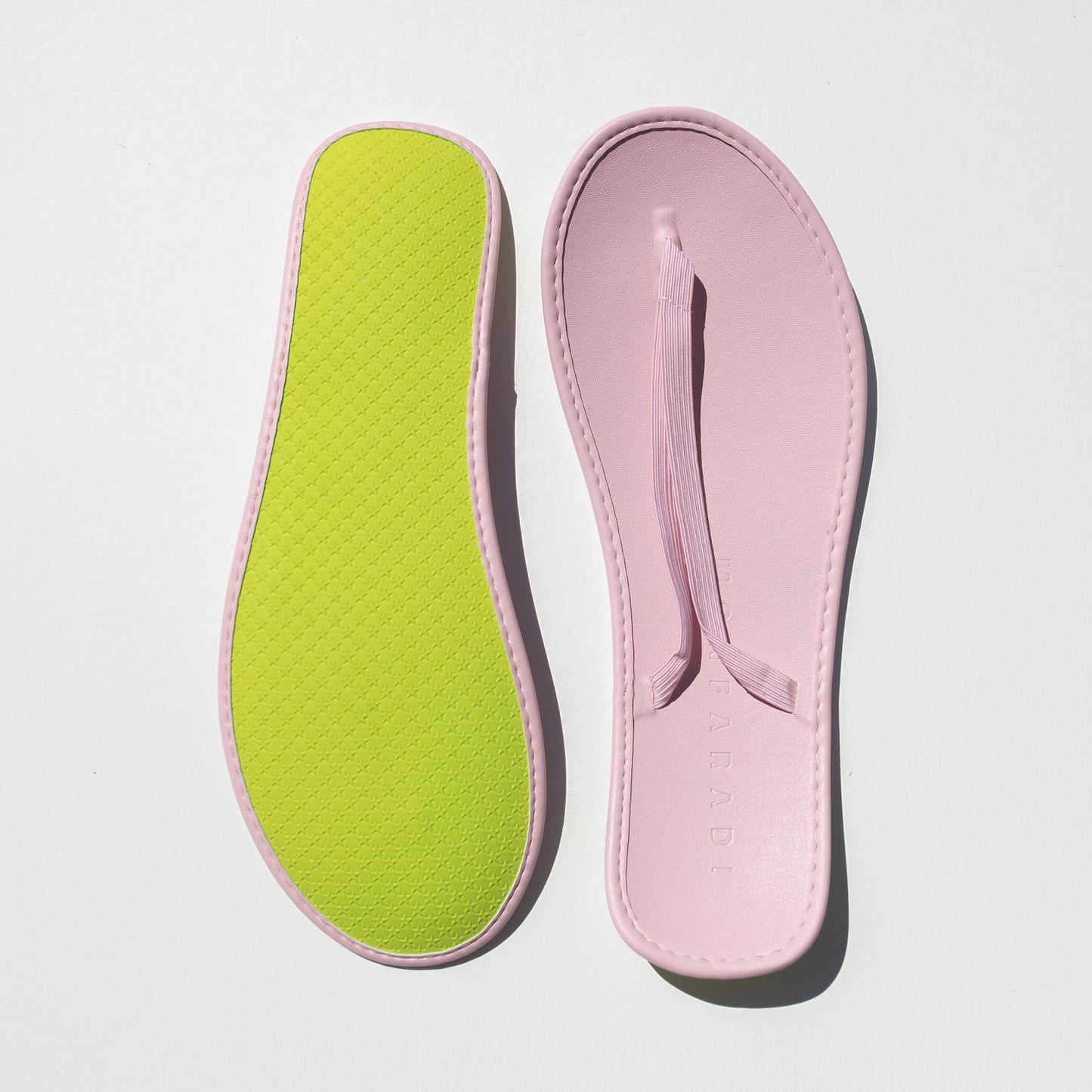 Ultra light rollable Flip-flops