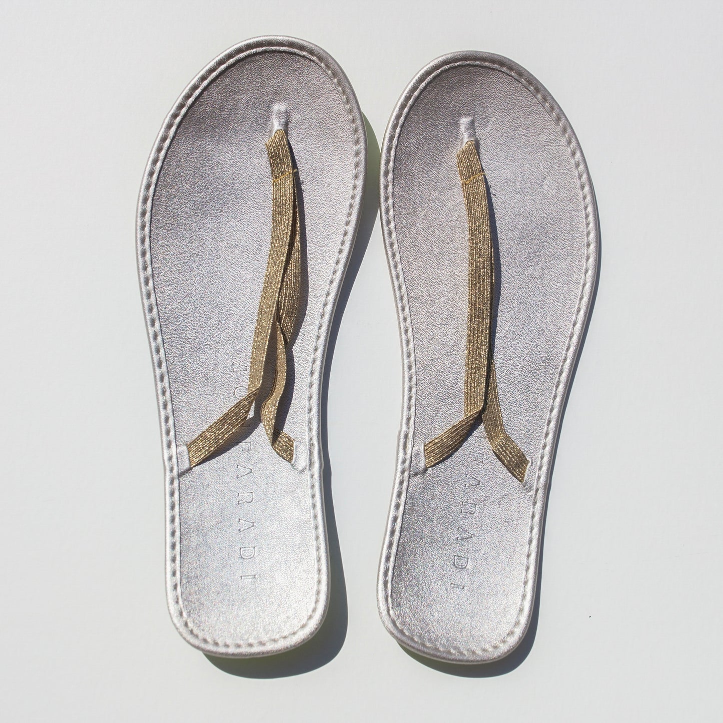 Ultra light rollable Flip-flops